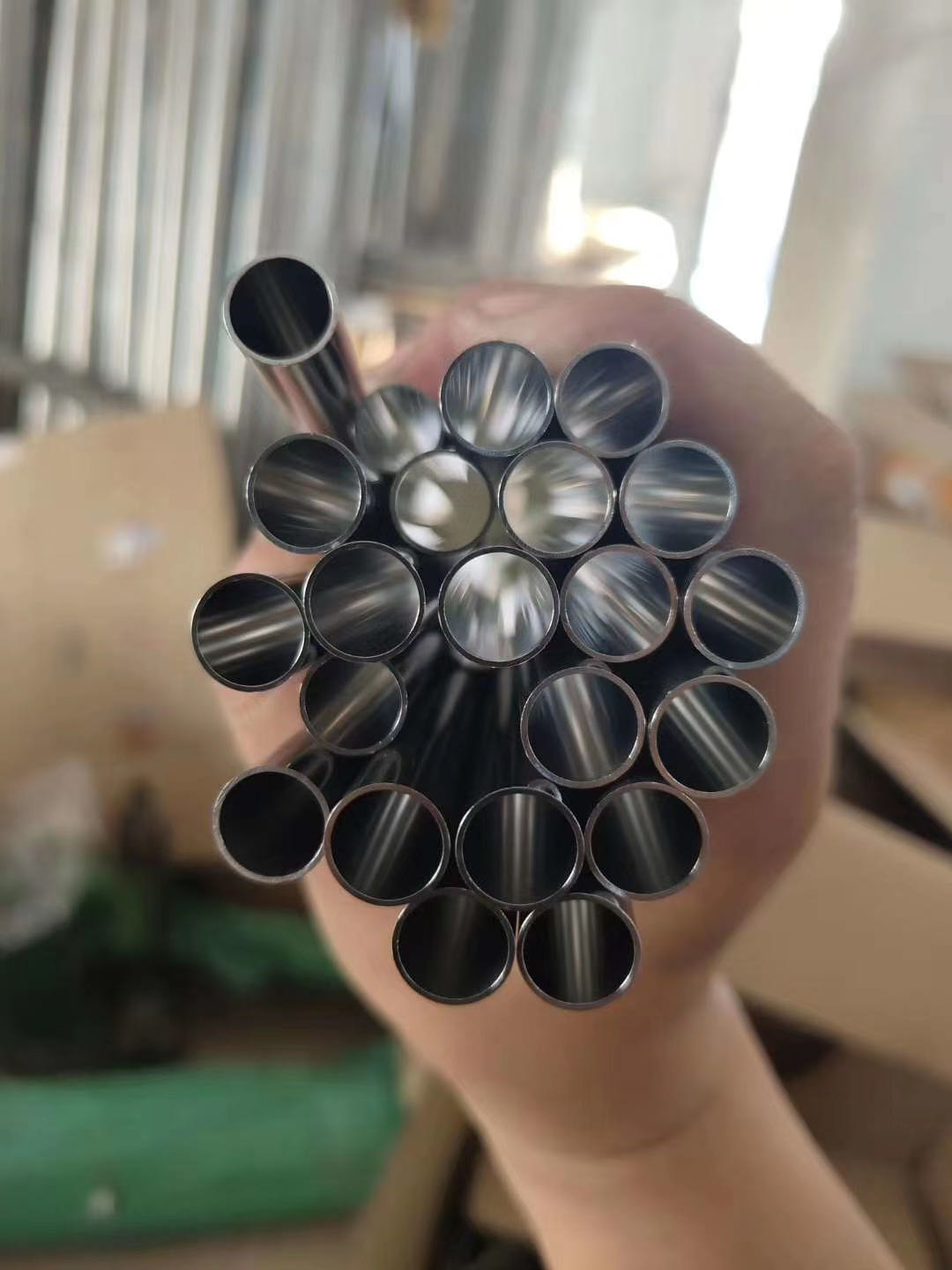 304不銹鋼管需求恢復緩慢，料今跌幅收窄，部分品種或止跌趨穩(wěn)